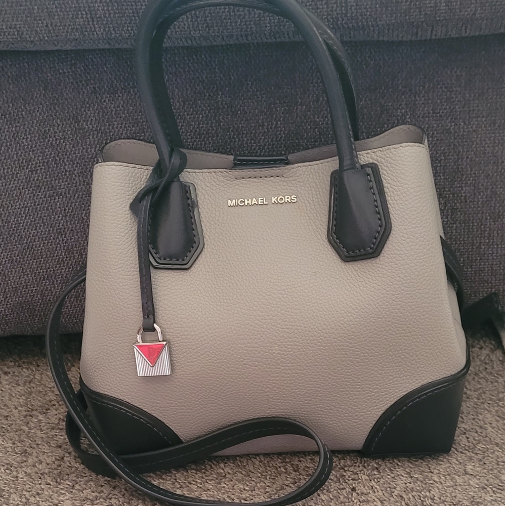 Michael Kors Gray and Black Women's Bag